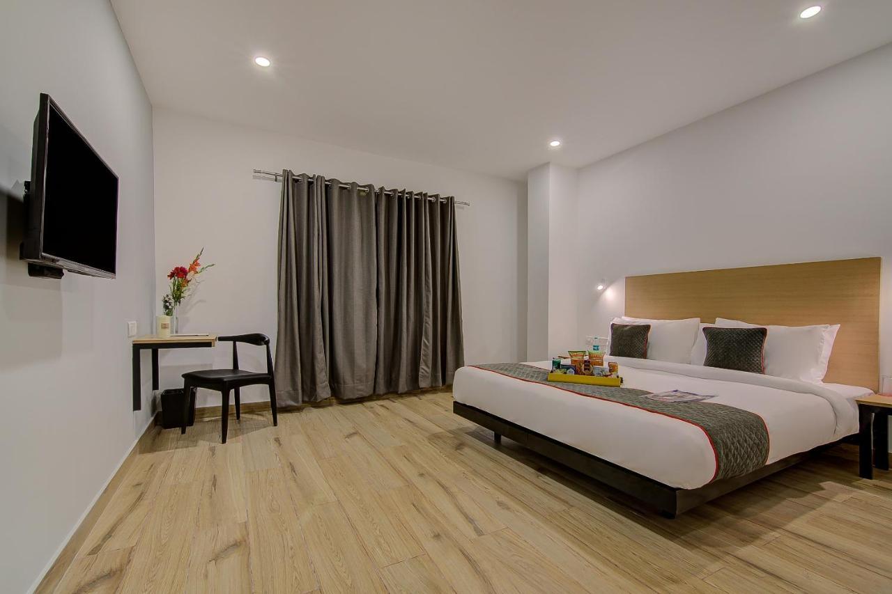 Townhouse Global Wings Hotels Near Sri Amruth Chithra Mandira Bangalore Extérieur photo