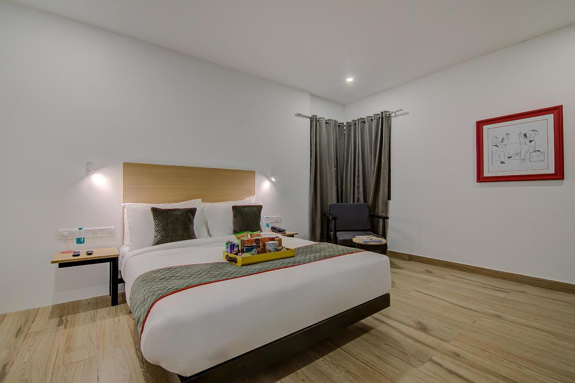 Townhouse Global Wings Hotels Near Sri Amruth Chithra Mandira Bangalore Extérieur photo