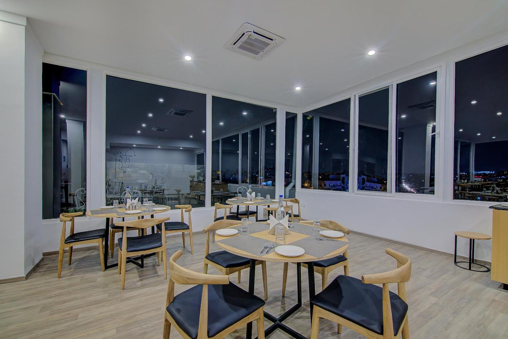 Townhouse Global Wings Hotels Near Sri Amruth Chithra Mandira Bangalore Extérieur photo